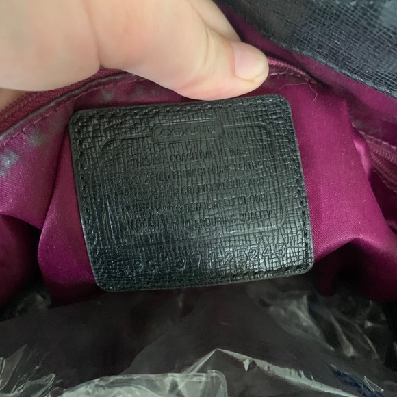 Coach Black Leather Caroline Madison Pinnacle Carrie Satchel - Picture 3 of 3